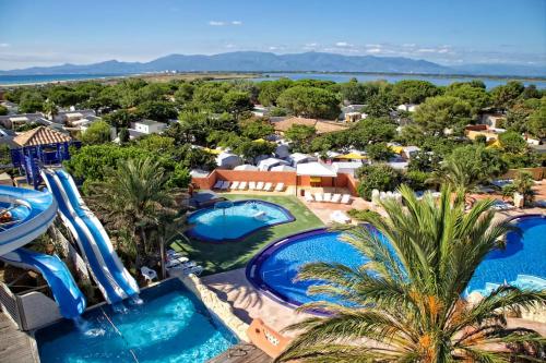 A szálláshely kívülről, Mobil-home camping Mar Estang in Canet-en-Roussillon