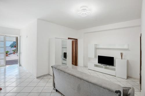 Зовнішній вигляд готелю, Villa Azzurra in Маса Любренсе