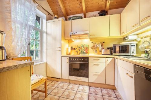 virtuve, Romatisches Ferienhaus in Eimke
