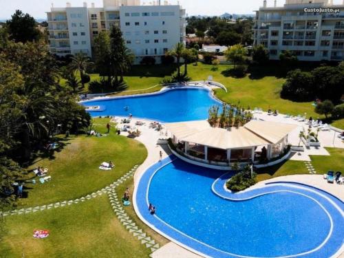 Apartamentos Antunes – khách sạn tại Marachique