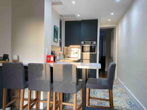 Superbe appartement quartier latin - image 9