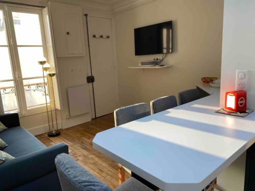 Superbe appartement quartier latin - image 10