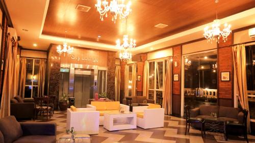 Bar/lounge, Amarelo Hotel Solo near Agung Surakarta Mosque