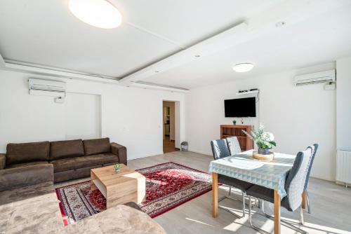 Aldars Urban Trio Suite No.5 in München, Deutschland