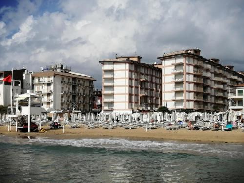 App Mareva 3 camere sul Mare - image 5