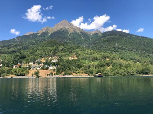 Viesnīcas āriene, chalet la traverse in Allemont