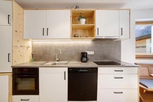 Waalhof Ferienwohnung Golden in Tschars