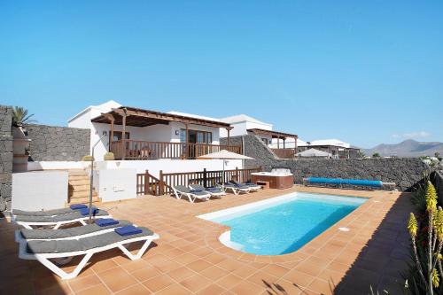 Villa Jeamir I