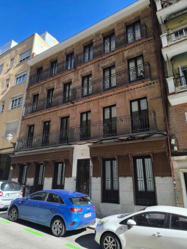 Collection Latina - Apartamentos Únicos en el Barrio Más Auténtico 4