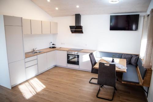virtuve, Kleines Glück Wettenberg (Kleines Gluck Wettenberg) in Hochdorf (Baden-Wurttemberg)