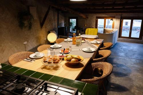 A szálláshely kívülről, Casa Comalats in Vallfogona de Riucorb