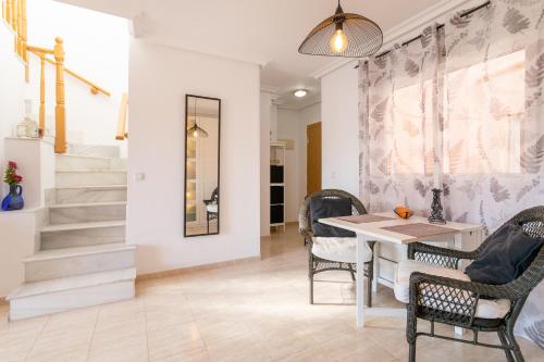 Apartment in Gran Alacant - image 3
