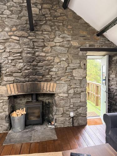 Tunnel Cottages in Cwmbach