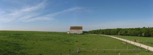 A szálláshely kívülről, Haras de la fontaine Datcha in Poligny (Ile-de-France)