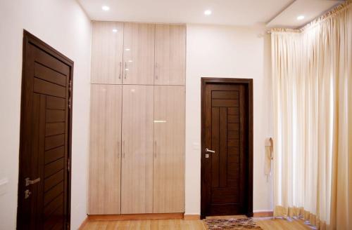 Luxery House IN DHA FOR FAMILY - image 13