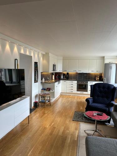 Vangsnes - charming apartment with Fjord view in Вангснес