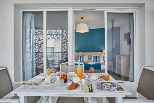 Hôtel Nakara by Odalys  in อากด์