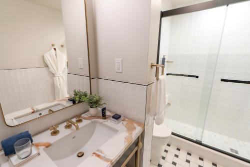 Georgetown University Hotel And Conference Center - image 20