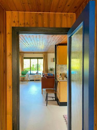 Buitenkant, Authentic 1965 Summer House Near Bisnap Beach in Hals