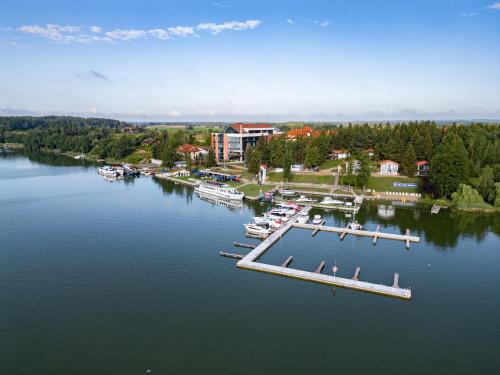 Hotel Robert's Port