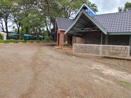 FINE BREEZE ReSORT-TOGONYE in Embu
