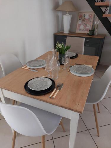 Gîte Cozy 4pers 25min PuyduFou Vélidéale gîte à louer Deux-Sèvres