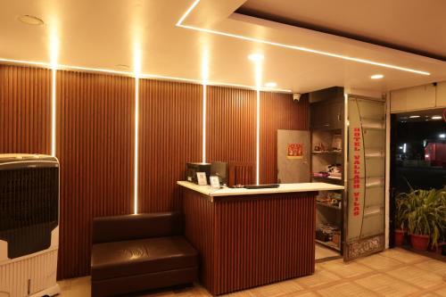 Vestabils, HOTEL VALLABH VILAS in Hoshangabad