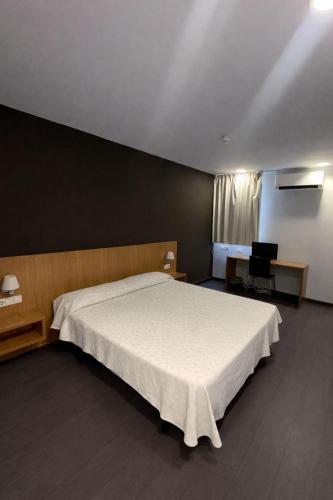 Hostal Mediterranea in Villa de Vallecas