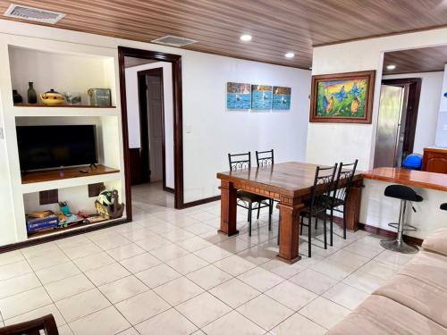 Family 2bd apt near Quepos/Manuel Antonio in Damas