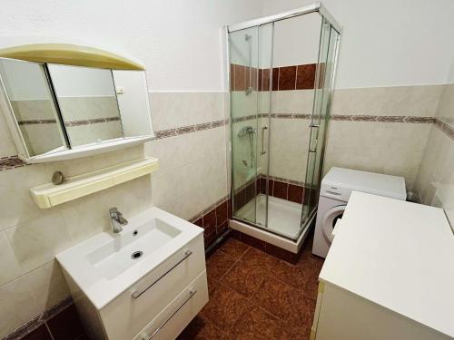 Appartement Balaruc-les-Bains 2 pièces 2 personnes - FR-1-553-144 - image 28