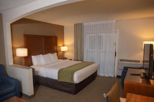 Comfort Inn & Suites in Erie, USA