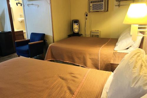Sparta Motel - image 23