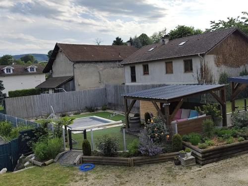 View, Escapade a la campagne in Charavines