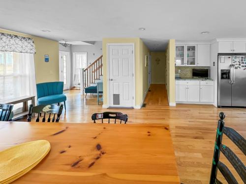 Town Neck Beachside Hideaway in 桑德威奇 (MA)