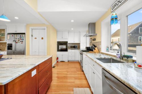 Town Neck Beachside Hideaway in 桑德威奇 (MA)