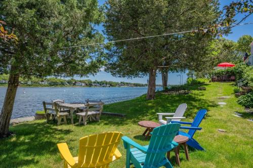 Vacation Bliss: Bay Views Beach Access - main image