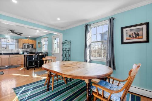 Relaxing Town Neck Home Near Beach in Sandwich (MA)