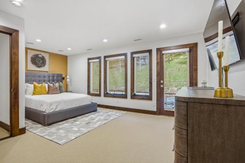 607 Deer Valley Drive - image 34