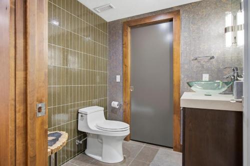 607 Deer Valley Drive - image 40