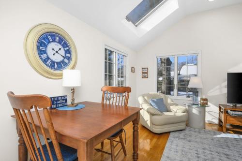 Golf Course Views Near Cape Cod Beaches - main image