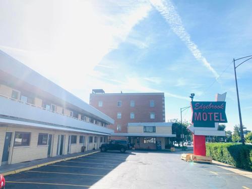 A szálláshely kívülről, MOTEL EDGEBROOK CHICAGO NORTH SHORE&nbsp; BY OYO in Észak-Chicago