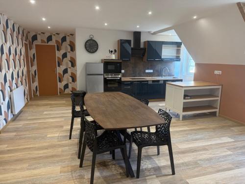 L escale in Villers-Bocage