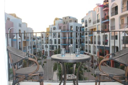 SUNRISE PEARL HOTEL in Hon Thom