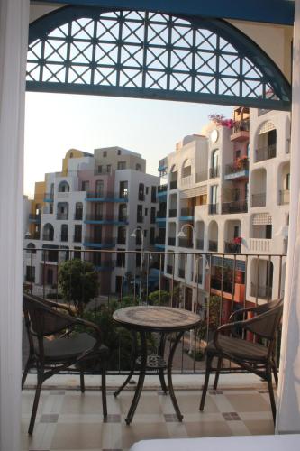 SUNRISE PEARL HOTEL in Hon Thom