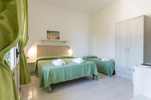 Hotel Ulisse - Tap to explore photos