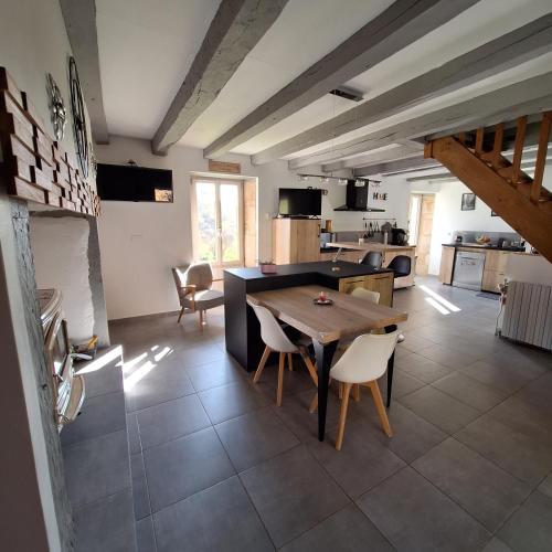 Maison de vacances en Périgord Noir (Maison de vacances en Perigord Noir) in Saint-Cernin-de-l'Herm