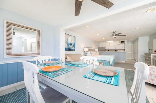 Crystal Cove Beach View Ground Fl Sapphire Beach in Red Hook