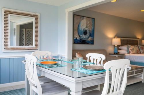 Crystal Cove Beach View Ground Fl Sapphire Beach in Red Hook