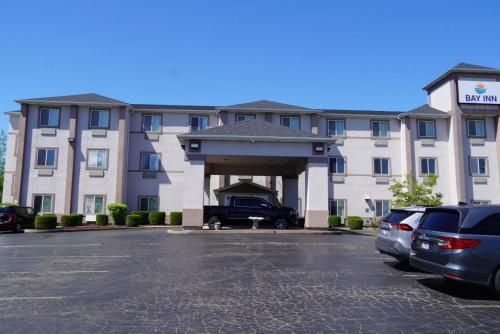 Luxury Inn & Suites