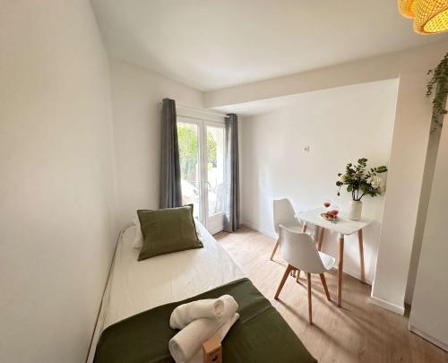 New 903 Suite Guillaume- Cosy Apartment Paris Center